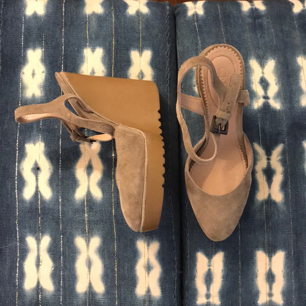 Chloe Suede Wedges Size 38